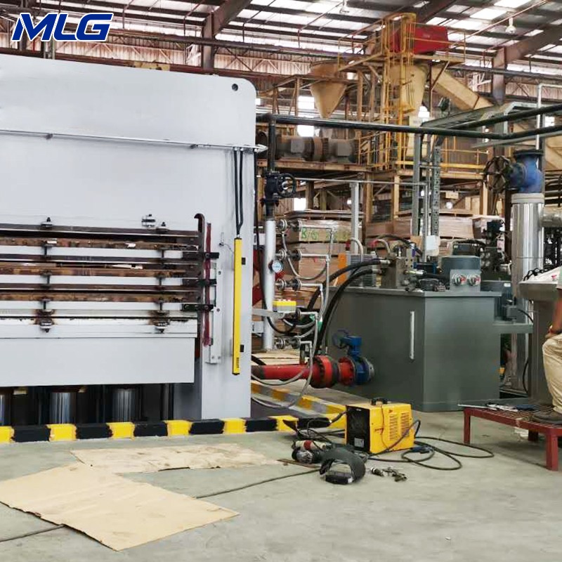 Door Press Machine Mould Door Skin Hot Press Machine Door Heat Press Machine